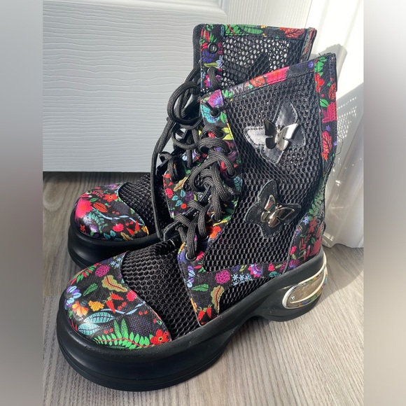 Bootie - Picture 6 of 6